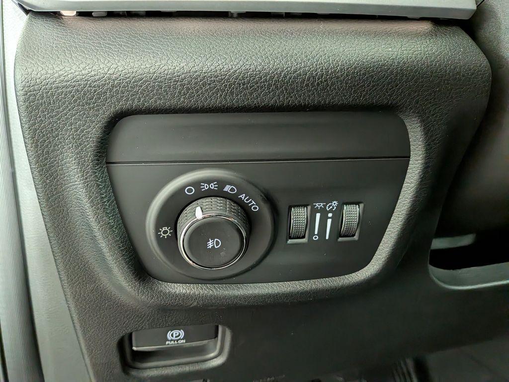 new 2025 Jeep Grand Cherokee L car, priced at $47,720