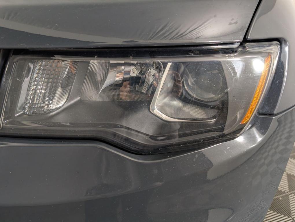 used 2018 Jeep Grand Cherokee car, priced at $19,988