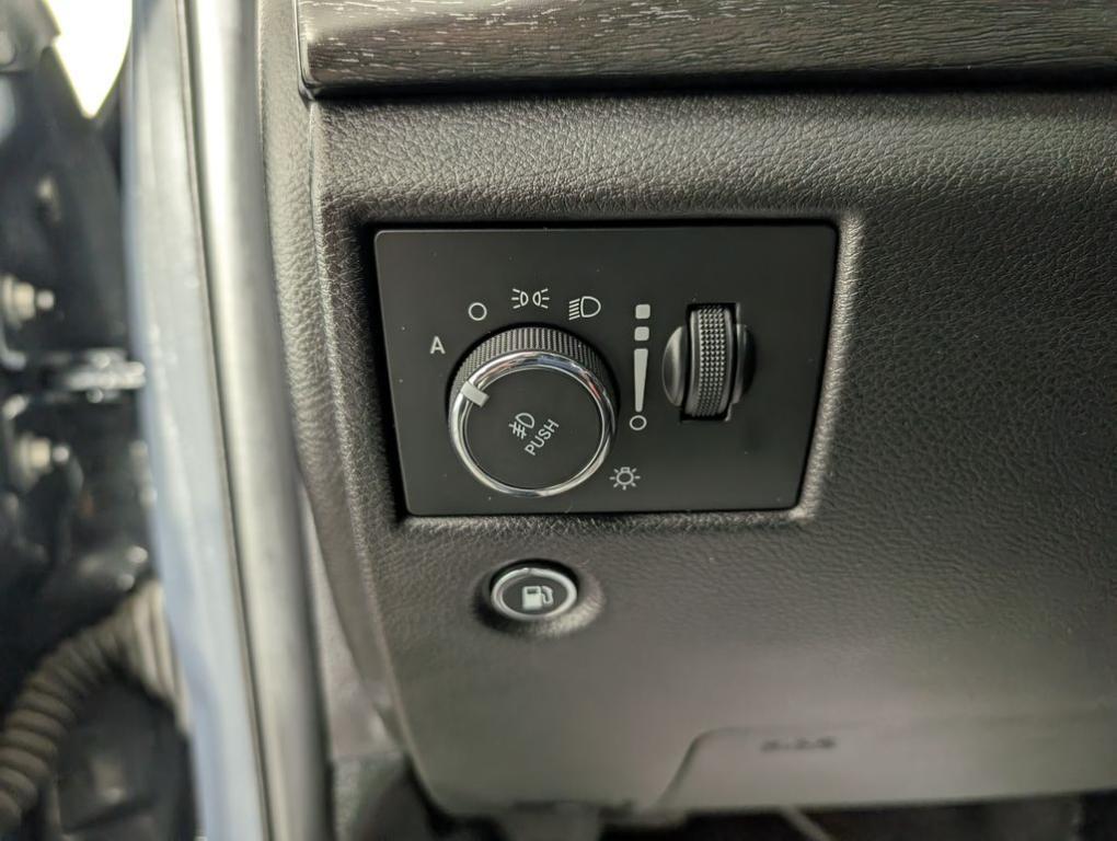 used 2018 Jeep Grand Cherokee car, priced at $19,988