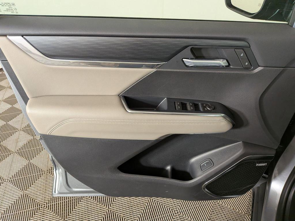 new 2026 GMC Acadia car, priced at $50,218