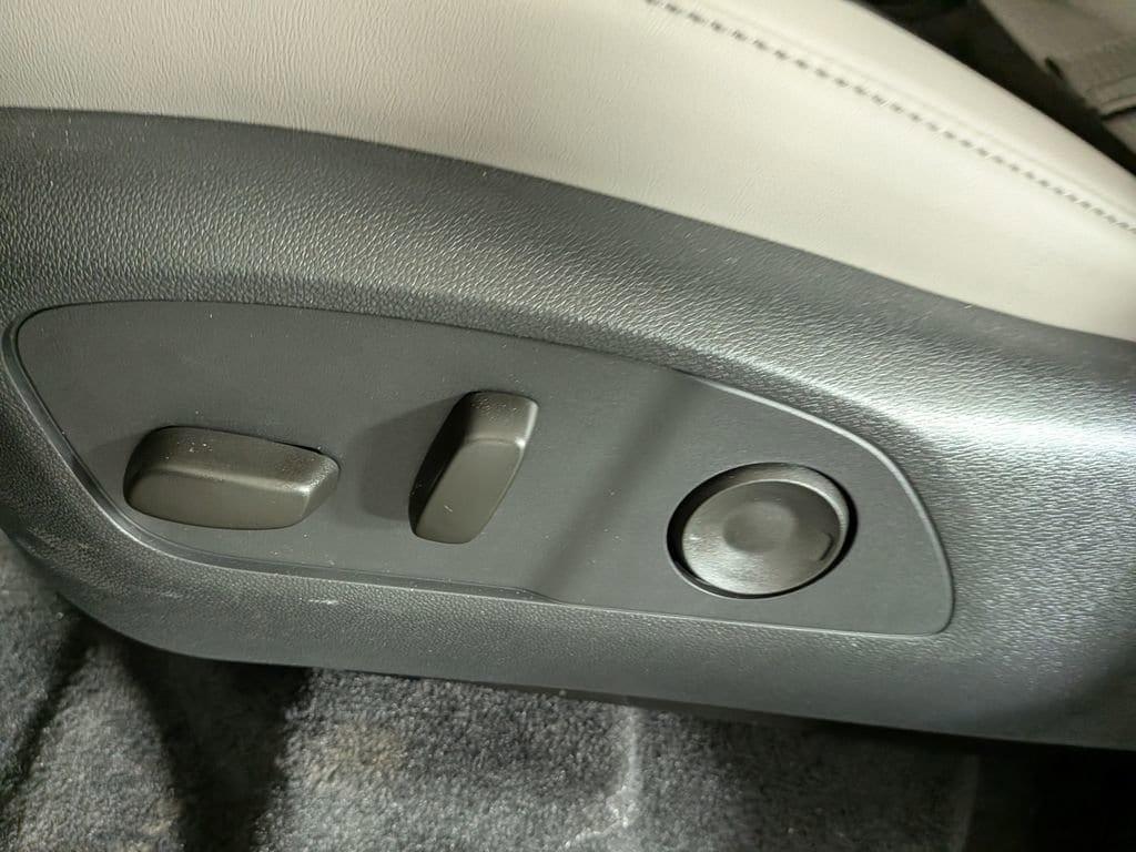 new 2026 GMC Acadia car, priced at $50,218