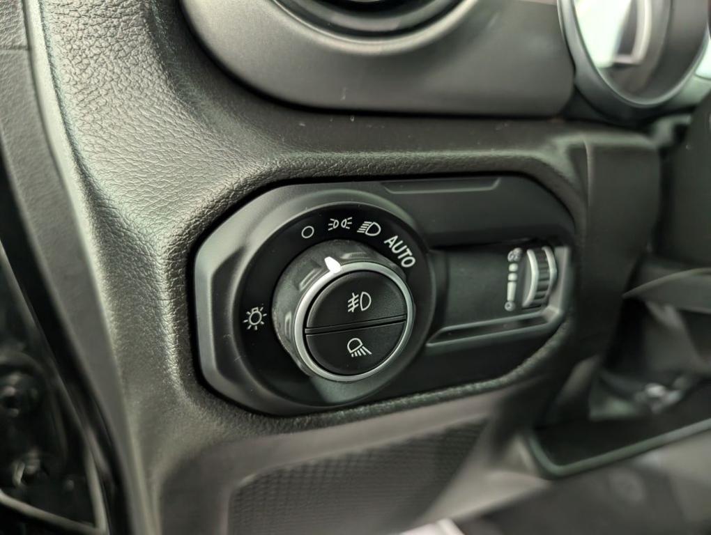 used 2023 Jeep Gladiator car, priced at $34,988