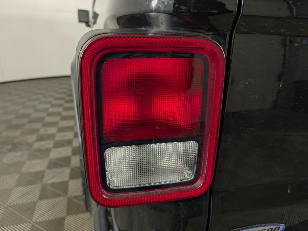 used 2023 Jeep Gladiator car, priced at $34,988