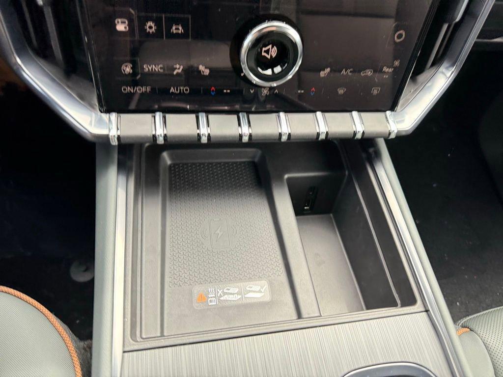 new 2025 GMC Acadia car, priced at $52,305