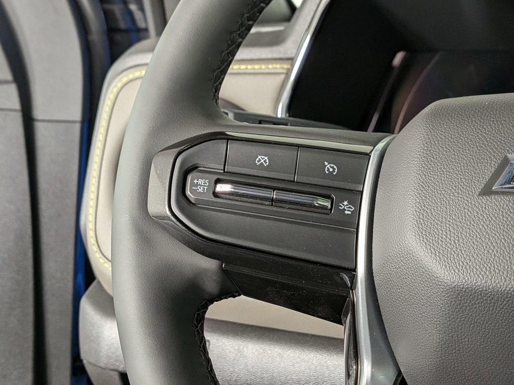 new 2025 Chevrolet Colorado car, priced at $54,099