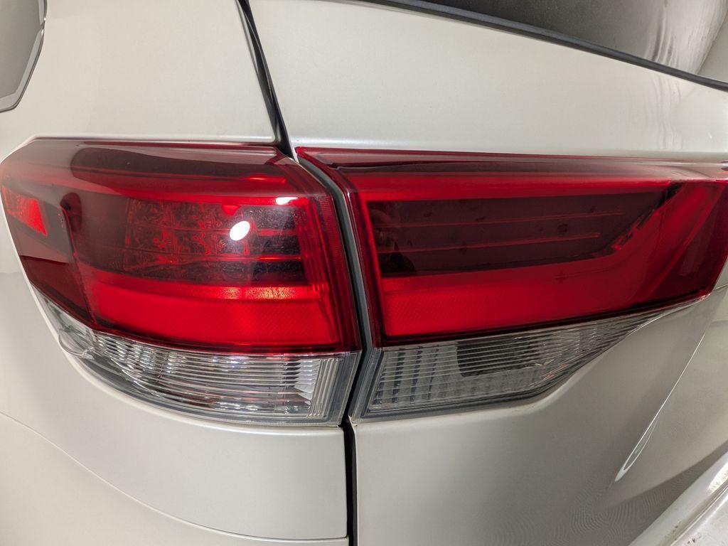 used 2018 Toyota Highlander car, priced at $27,488