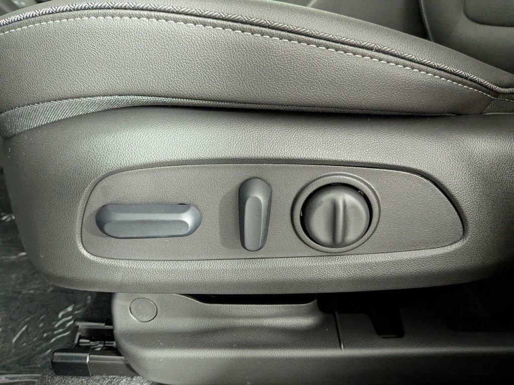 new 2026 Buick Encore GX car, priced at $29,747