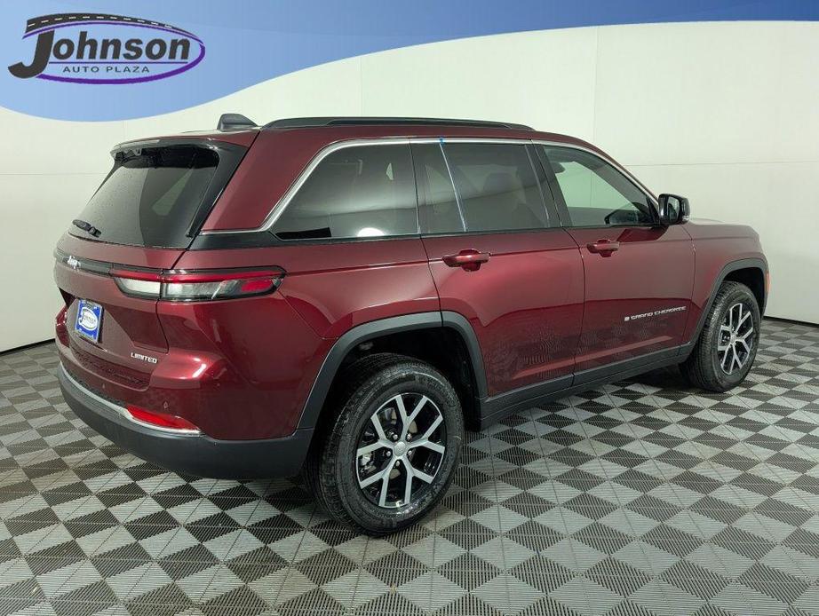 new 2025 Jeep Grand Cherokee car, priced at $48,386