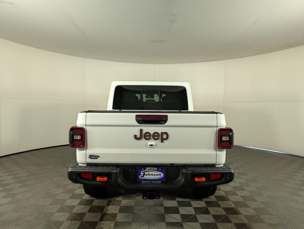 new 2025 Jeep Gladiator car, priced at $63,814