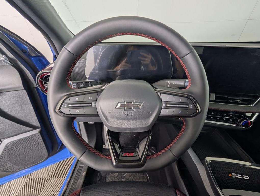 new 2026 Chevrolet Equinox car, priced at $40,586