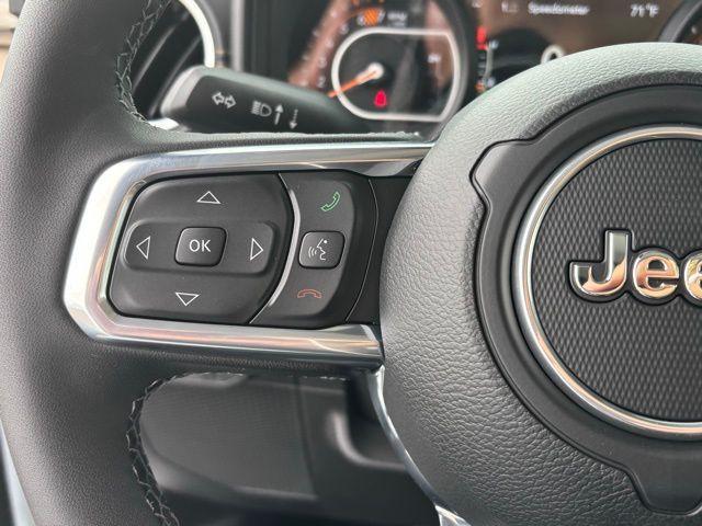 new 2025 Jeep Wrangler car, priced at $55,197