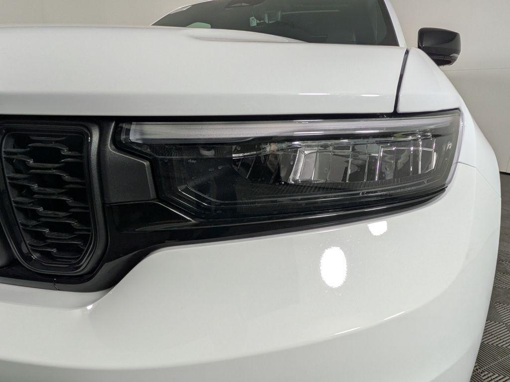 new 2025 Jeep Grand Cherokee L car, priced at $53,974