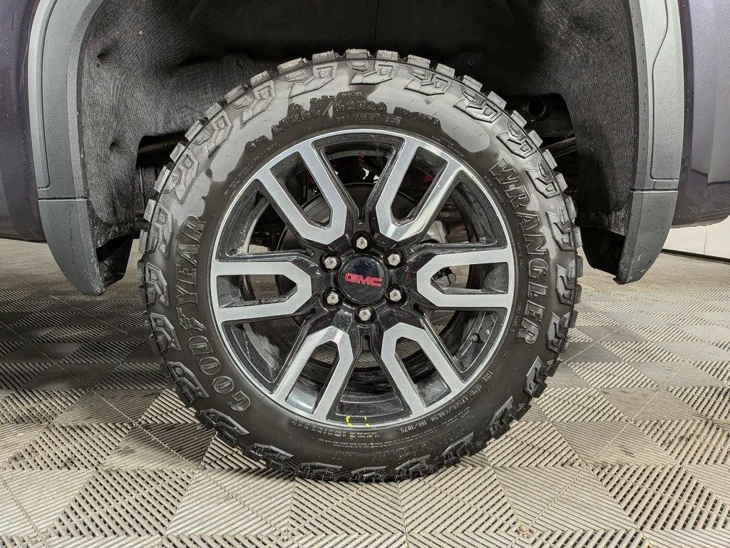 new 2025 GMC Sierra 1500 car, priced at $70,318