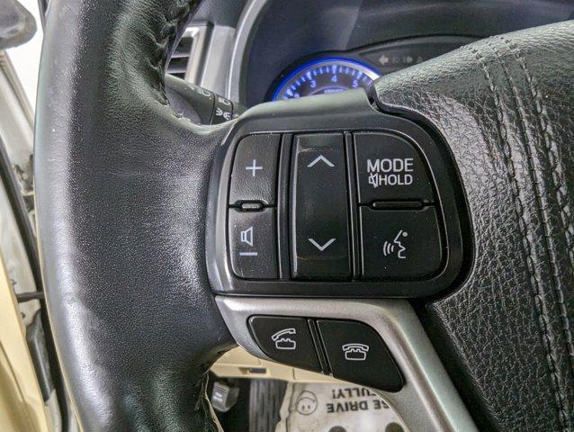 used 2015 Toyota Highlander car, priced at $19,488