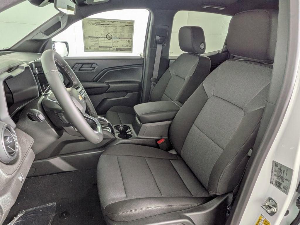 new 2025 Chevrolet Colorado car, priced at $39,134