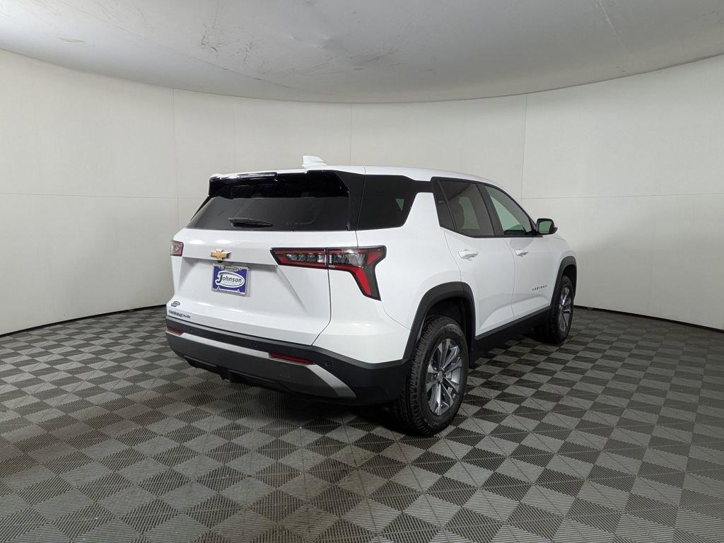new 2026 Chevrolet Equinox car, priced at $31,698