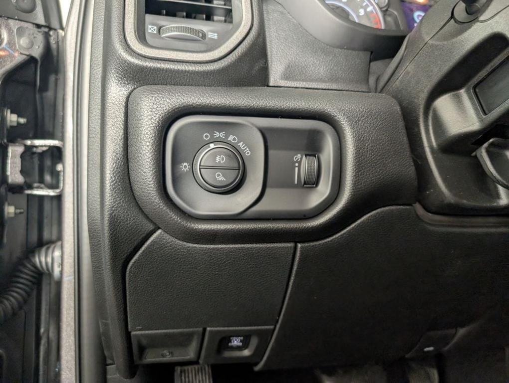 new 2025 Ram 2500 car, priced at $67,768