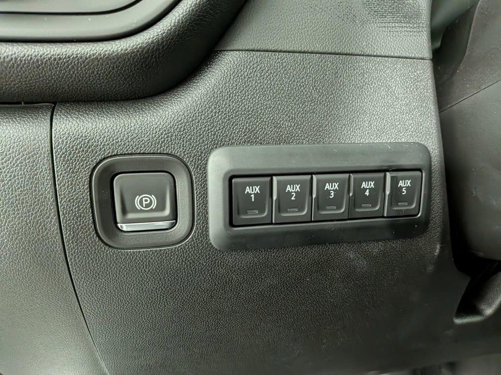 new 2025 GMC Sierra 2500 car, priced at $56,964