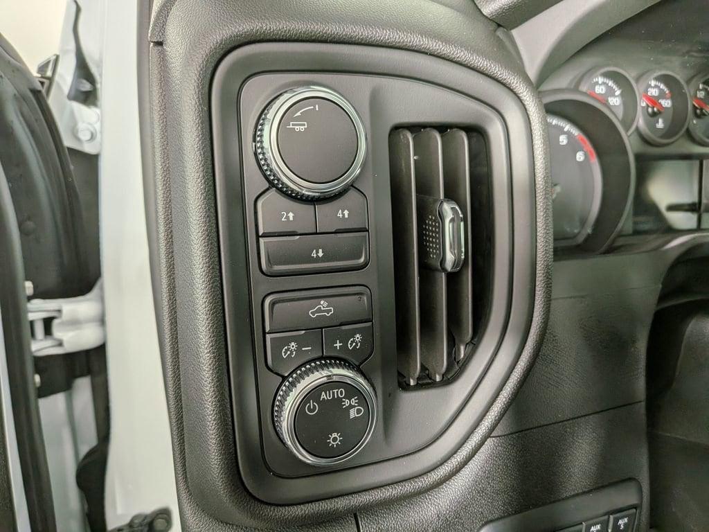 new 2025 GMC Sierra 2500 car, priced at $56,964