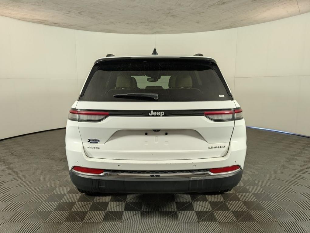 used 2024 Jeep Grand Cherokee car, priced at $34,988