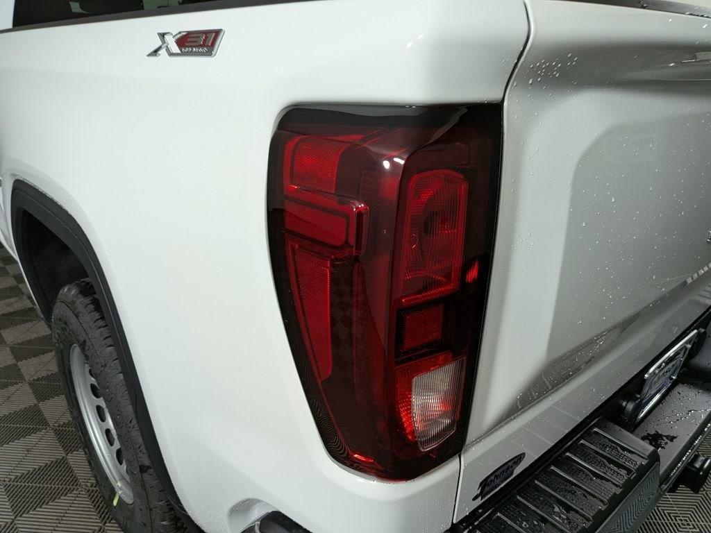 new 2025 GMC Sierra 1500 car, priced at $49,538