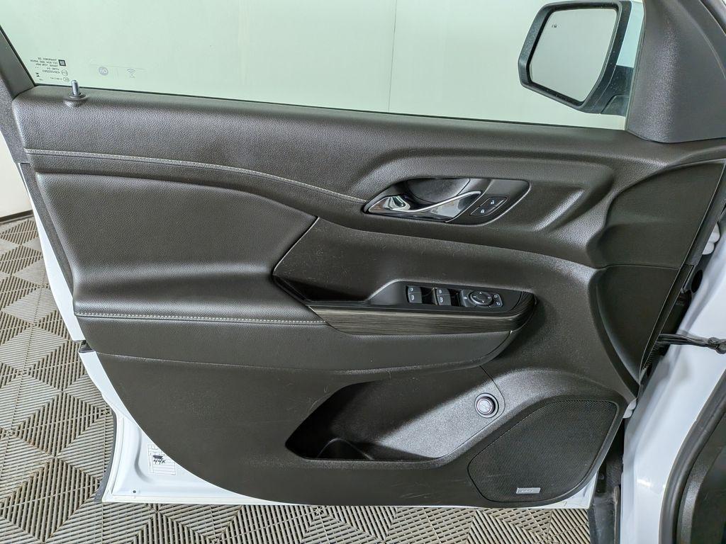 used 2023 GMC Acadia car, priced at $31,488