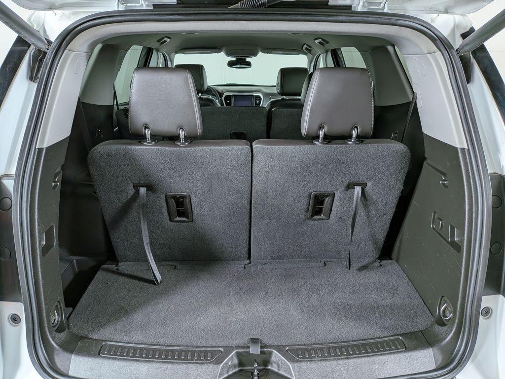 used 2023 GMC Acadia car, priced at $31,488