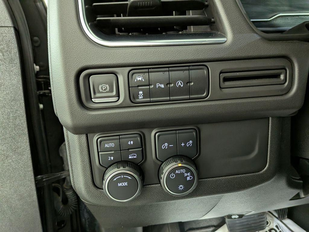 used 2023 Chevrolet Tahoe car, priced at $47,488