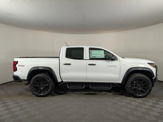 new 2025 Chevrolet Colorado car, priced at $46,632