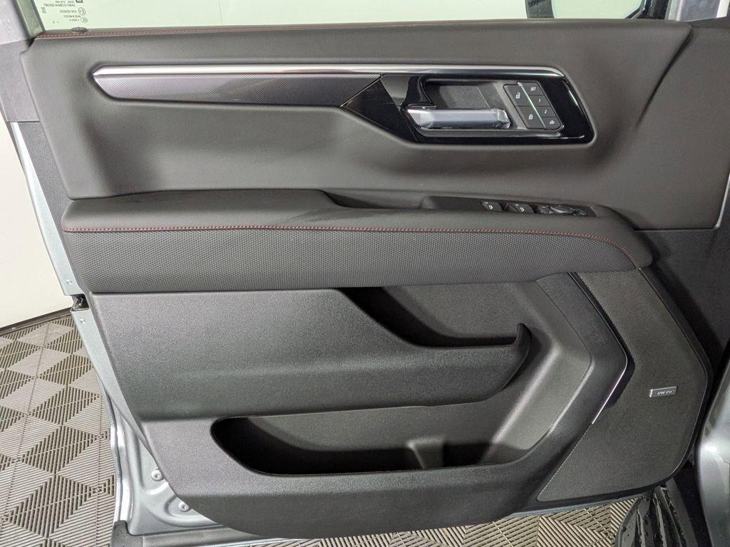 new 2025 Chevrolet Suburban car, priced at $89,189