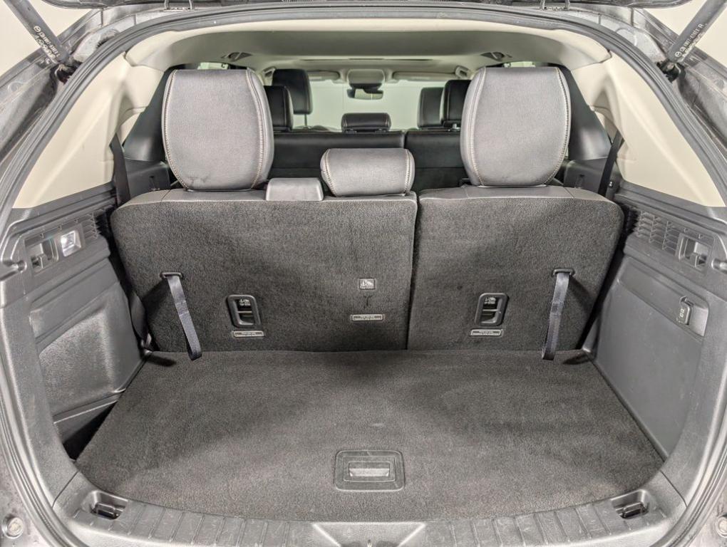 used 2024 Mazda CX-90 car, priced at $31,988