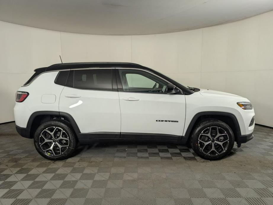 new 2025 Jeep Compass car, priced at $31,489