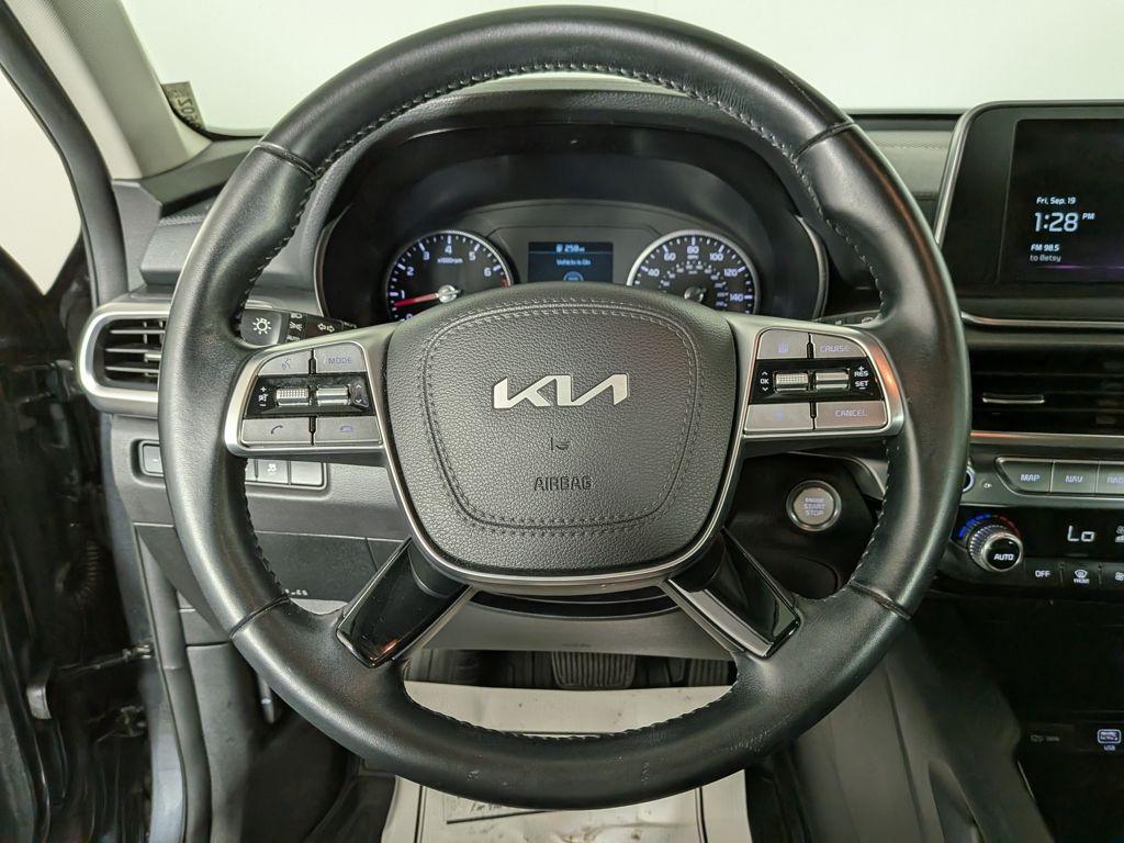 used 2022 Kia Telluride car, priced at $29,988