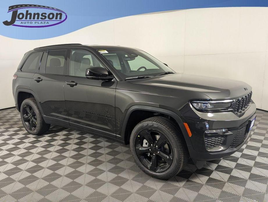 new 2024 Jeep Grand Cherokee car, priced at $43,845