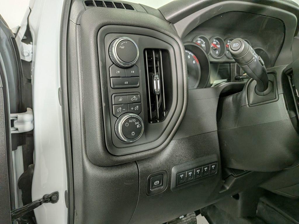 new 2025 GMC Sierra 2500 car, priced at $60,674
