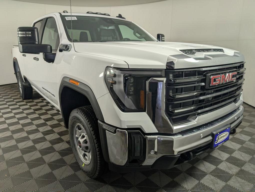 new 2025 GMC Sierra 2500 car, priced at $60,174