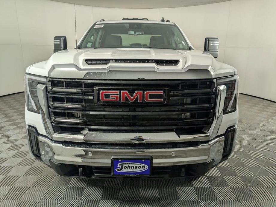 new 2025 GMC Sierra 2500 car, priced at $67,553