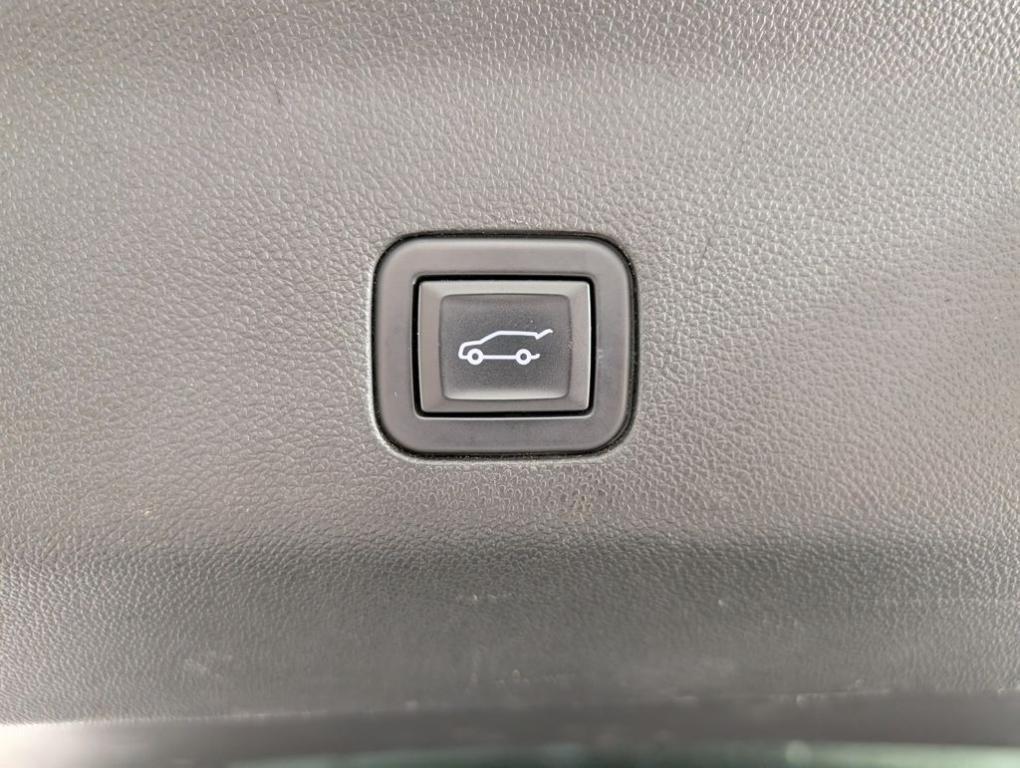 used 2023 Chevrolet Tahoe car, priced at $44,488