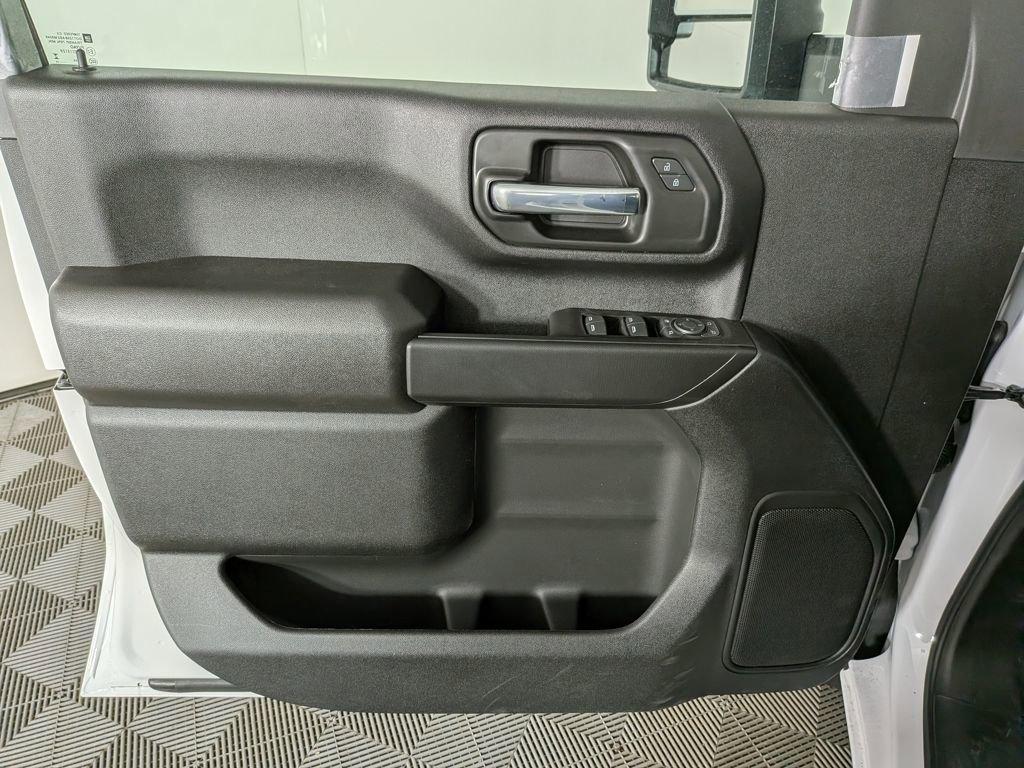 new 2025 Chevrolet Silverado 2500 car, priced at $65,573