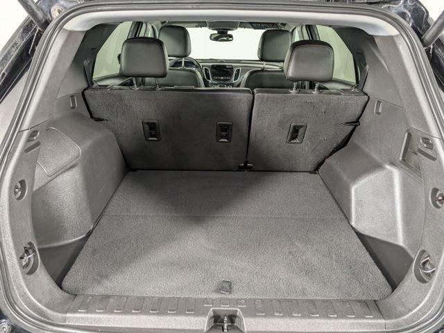used 2023 Chevrolet Equinox car, priced at $28,488