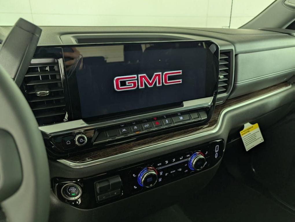 new 2025 GMC Sierra 1500 car, priced at $54,644