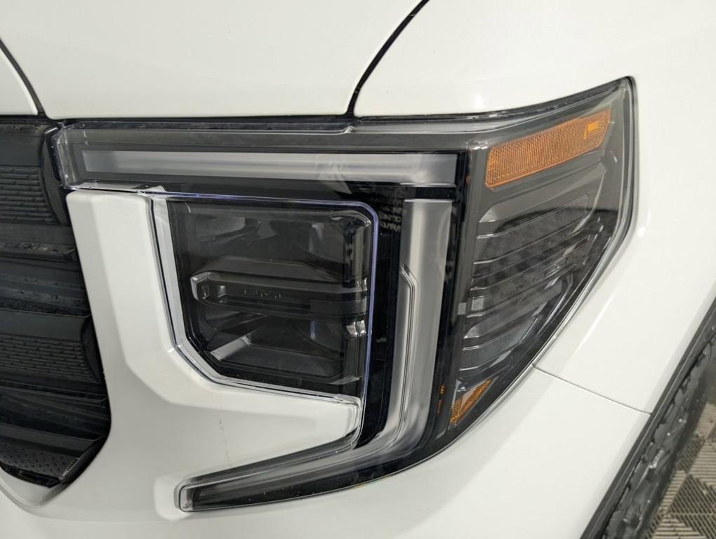 new 2026 GMC Sierra 1500 car, priced at $50,218