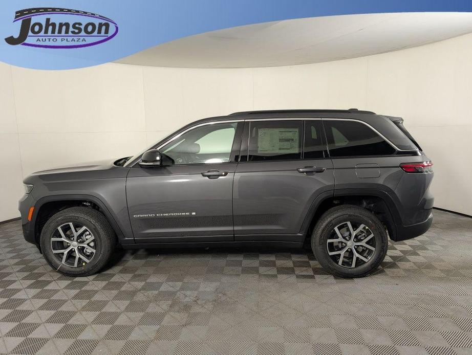 new 2025 Jeep Grand Cherokee car, priced at $48,386