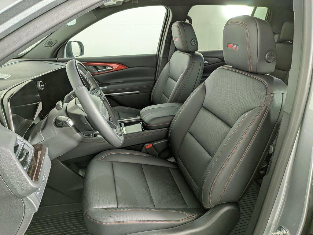 new 2025 Chevrolet Traverse car, priced at $55,628