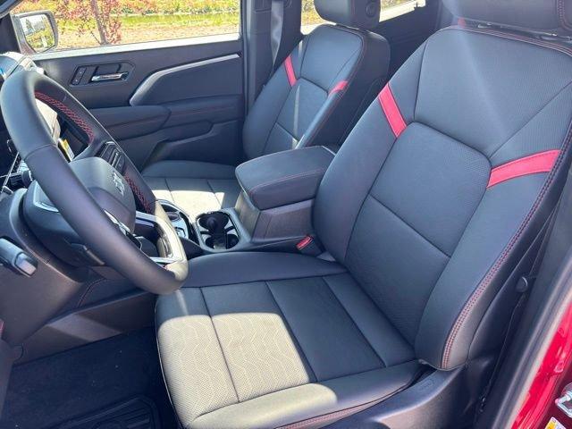 new 2025 Chevrolet Colorado car, priced at $48,898