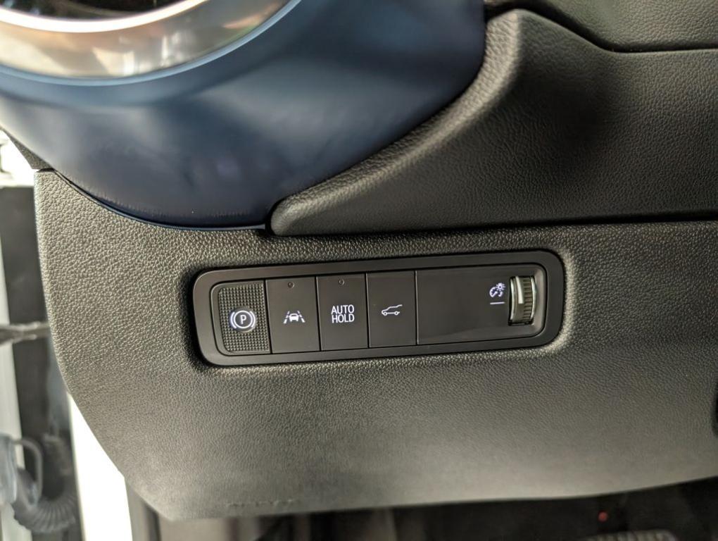 used 2025 Chevrolet Equinox EV car, priced at $27,488