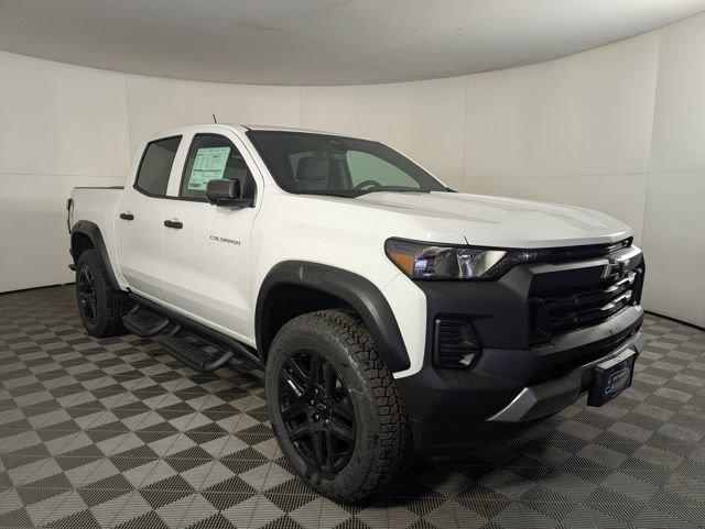 new 2025 Chevrolet Colorado car, priced at $46,190