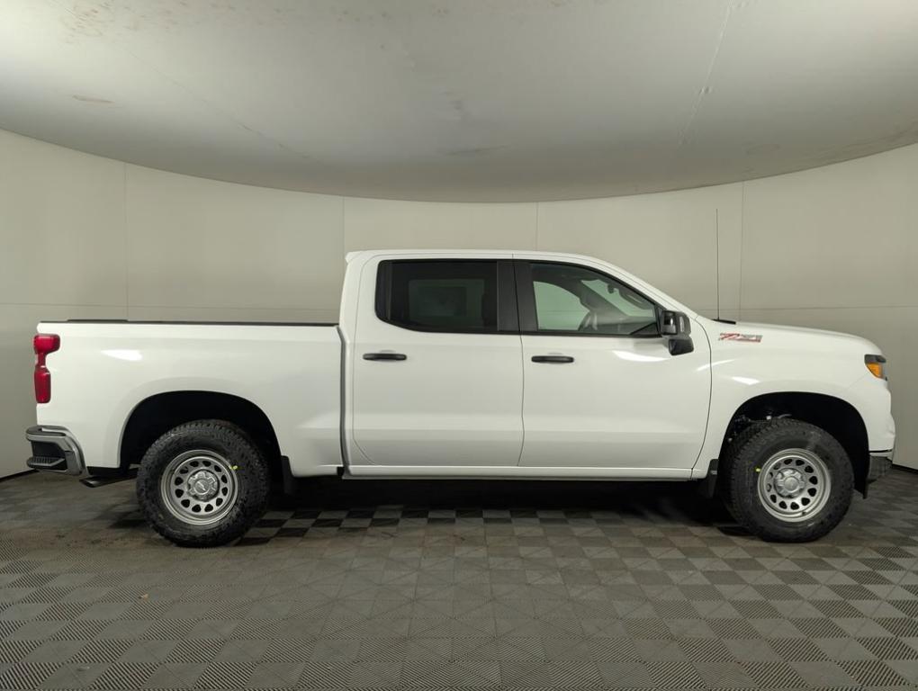 new 2025 Chevrolet Silverado 1500 car, priced at $52,274