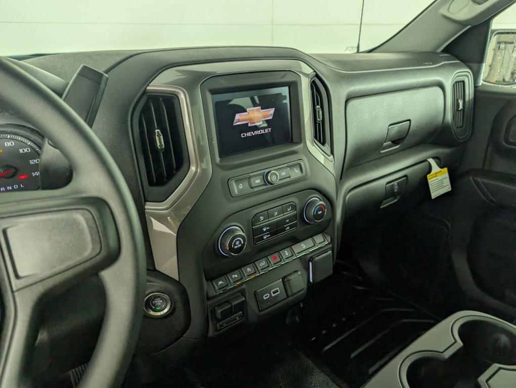 new 2025 Chevrolet Silverado 1500 car, priced at $52,274