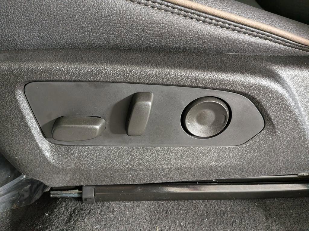 new 2026 GMC Canyon car, priced at $55,128